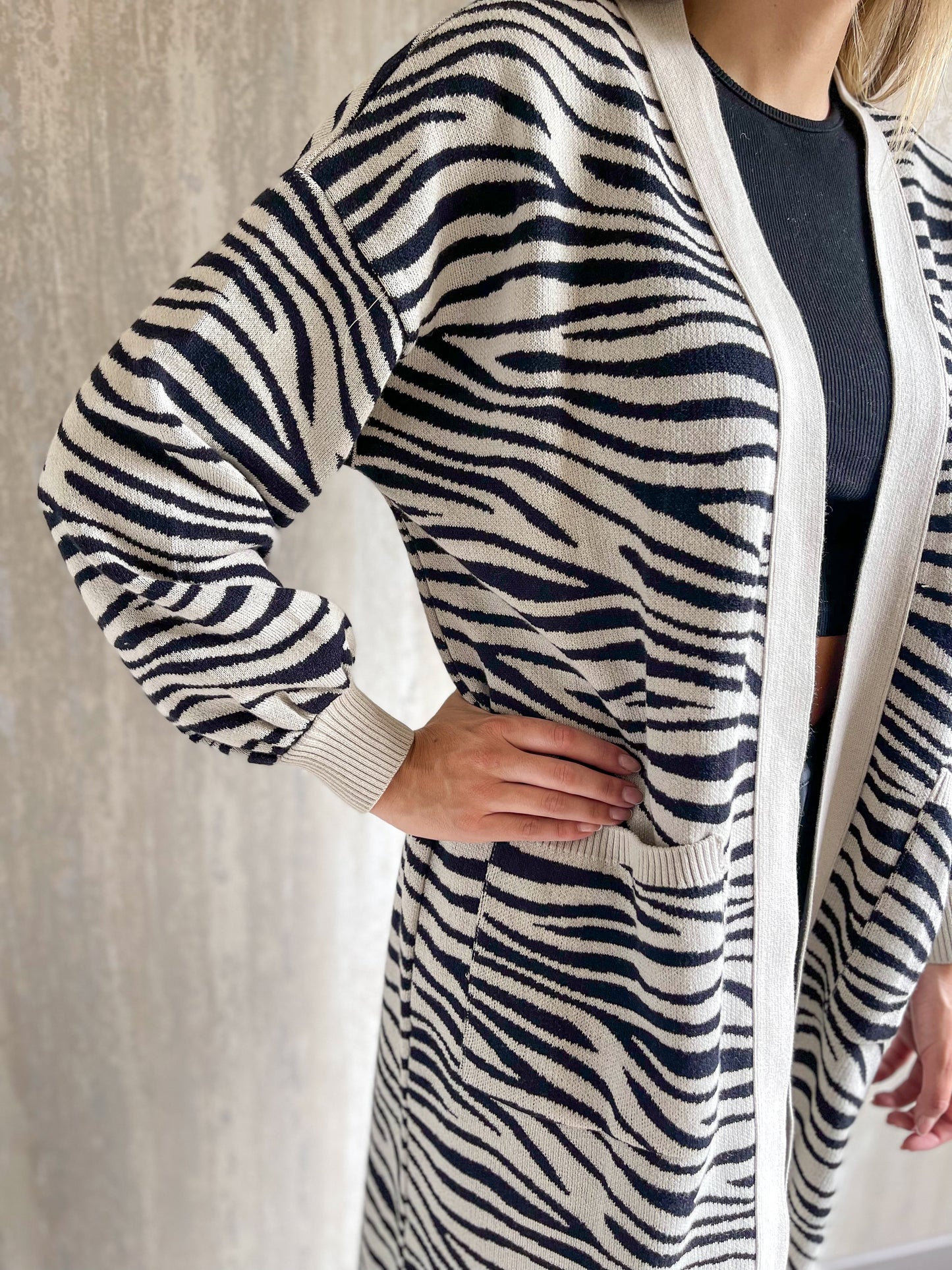 Safari Cardigan Negro